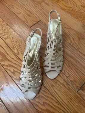 Marc Fisher Nude Beige Strappy Caged Slingback Heels